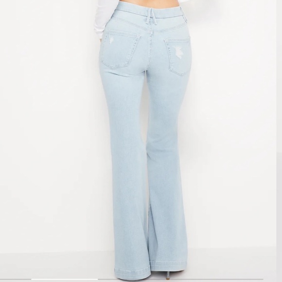 Good American Always Fits Good Legs Flare Distressed Lt Blue Wash Size 14-18 NWT - Picture 5 of 16
